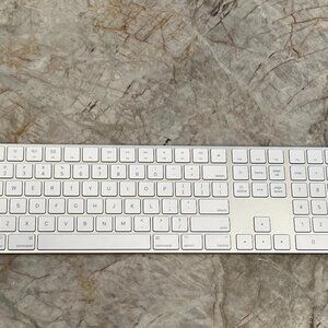 Used Apple 10 key Wireless Keyboard